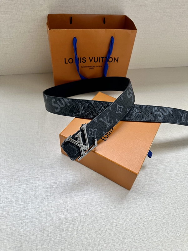 激安ルイヴィトンベルト着用イメージ